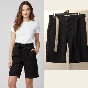 AVIA Activewear Lightweight Stretchable Wide Legs Black Medium Length Shorts